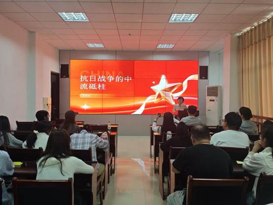 6658e8957bfafd33c3a4bb30a6bc12b3