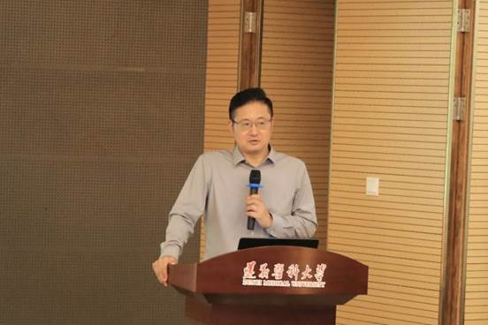 6E5AE1F57F8F7BB2EC59F40AAB7C29DB